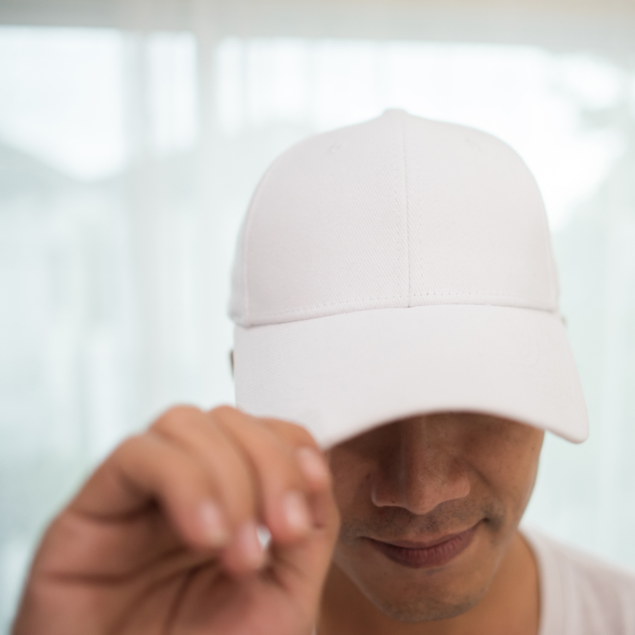 Can I Wear A Hat After FUE Hair Transplant? » TecniFUE Best Hair Transplant